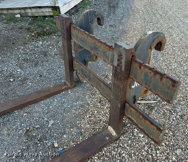 image for item EH6640 2003 John Deere 624H wheel loader