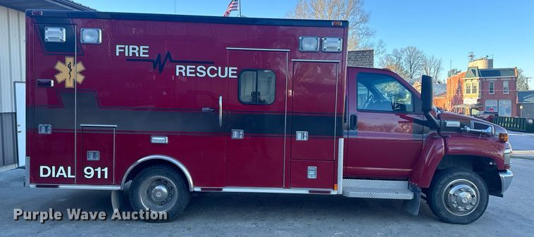 image for item EH6647 2008 Chevrolet C4500 ambulance