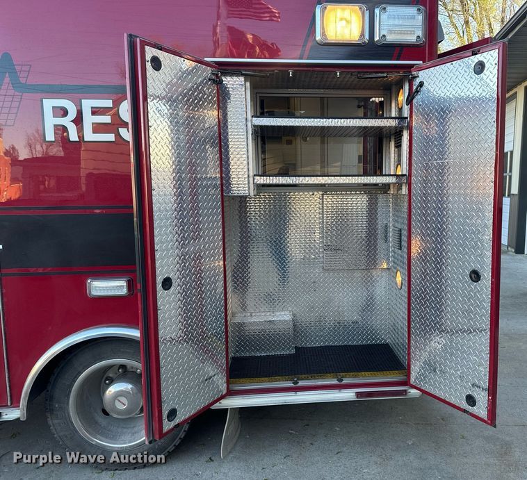 image for item EH6647 2008 Chevrolet C4500 ambulance