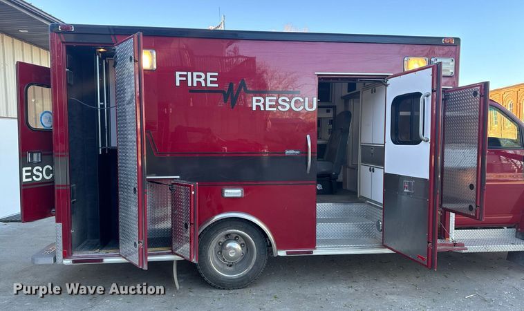 image for item EH6647 2008 Chevrolet C4500 ambulance