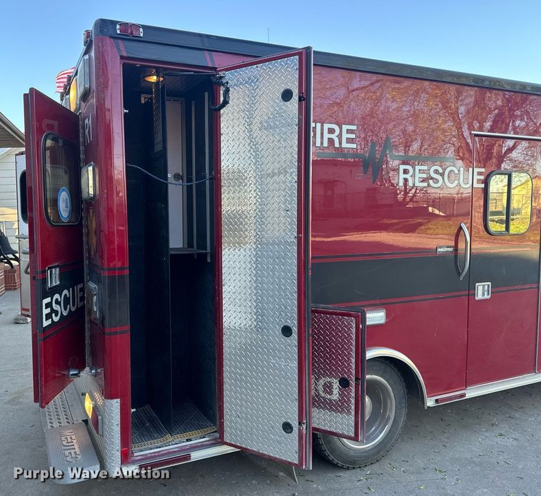 image for item EH6647 2008 Chevrolet C4500 ambulance