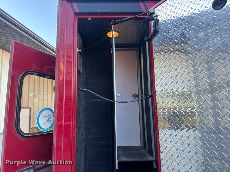 image for item EH6647 2008 Chevrolet C4500 ambulance