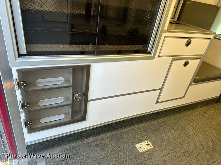 image for item EH6647 2008 Chevrolet C4500 ambulance