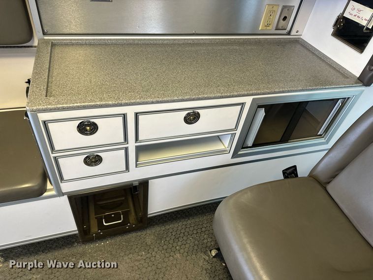 image for item EH6647 2008 Chevrolet C4500 ambulance