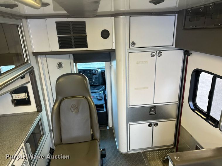 image for item EH6647 2008 Chevrolet C4500 ambulance