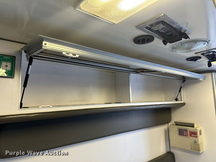 image for item EH6647 2008 Chevrolet C4500 ambulance