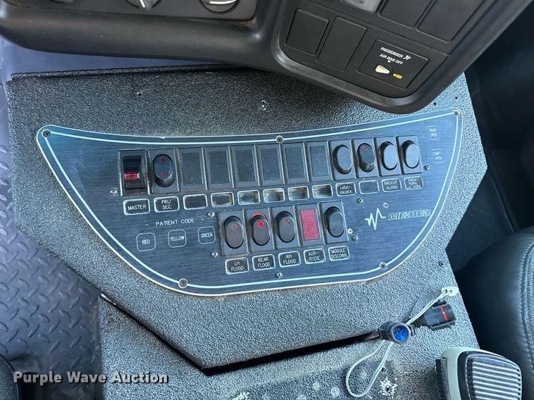 image for item EH6647 2008 Chevrolet C4500 ambulance