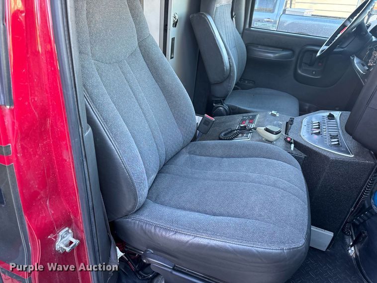 image for item EH6647 2008 Chevrolet C4500 ambulance