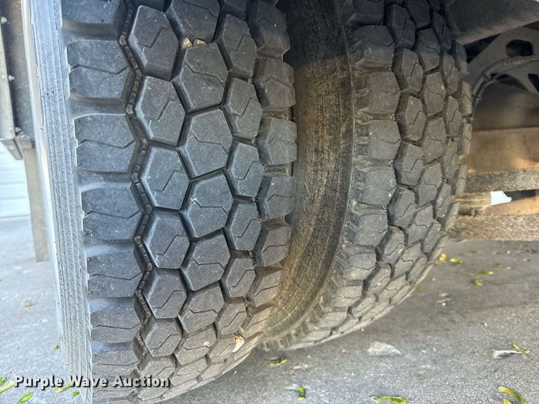 image for item EH6647 2008 Chevrolet C4500 ambulance