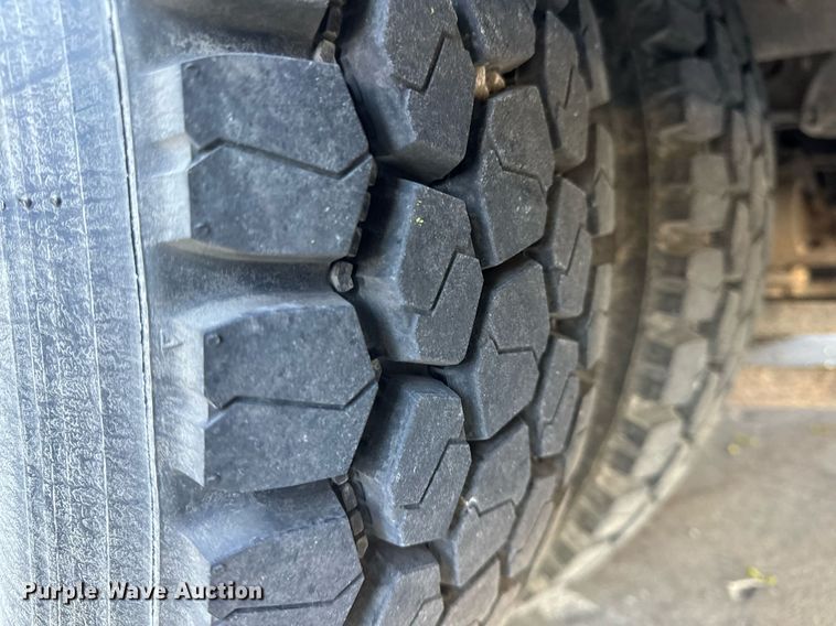 image for item EH6647 2008 Chevrolet C4500 ambulance