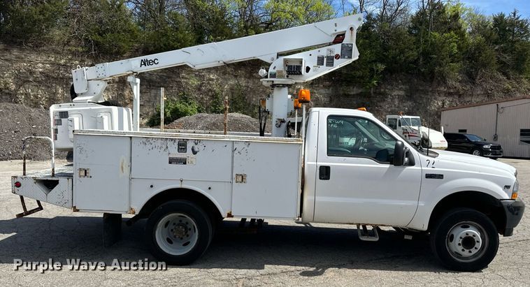 image for item EH6658 2002 Ford F450 Super Duty XL bucket truck