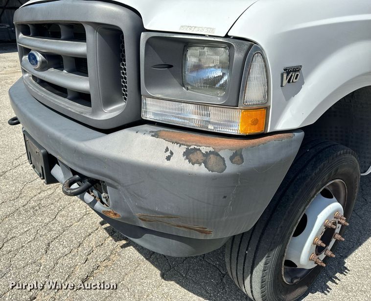 image for item EH6658 2002 Ford F450 Super Duty XL bucket truck