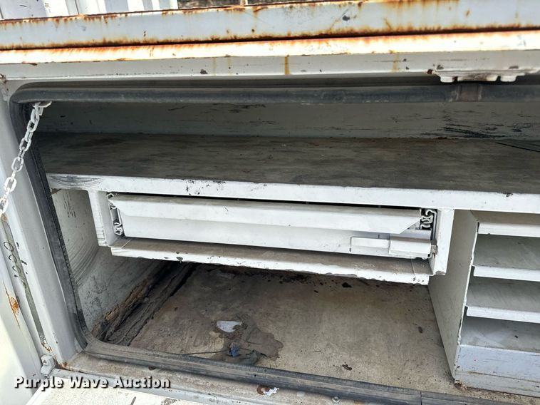 image for item EH6658 2002 Ford F450 Super Duty XL bucket truck