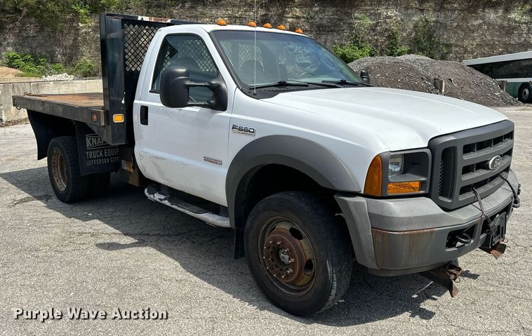 image for item EH6659 2005 Ford F550 Super Duty XL dump flatbed truck