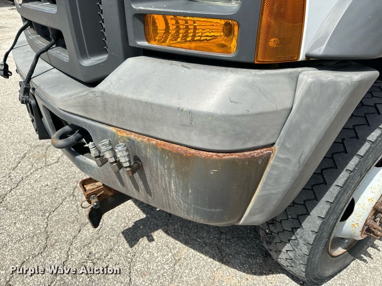 image for item EH6659 2005 Ford F550 Super Duty XL dump flatbed truck