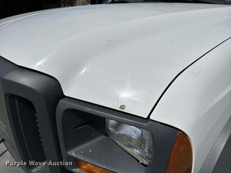 image for item EH6659 2005 Ford F550 Super Duty XL dump flatbed truck