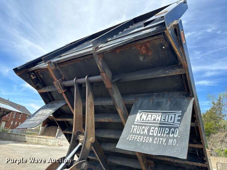 image for item EH6659 2005 Ford F550 Super Duty XL dump flatbed truck