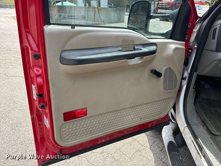 image for item EH6659 2005 Ford F550 Super Duty XL dump flatbed truck