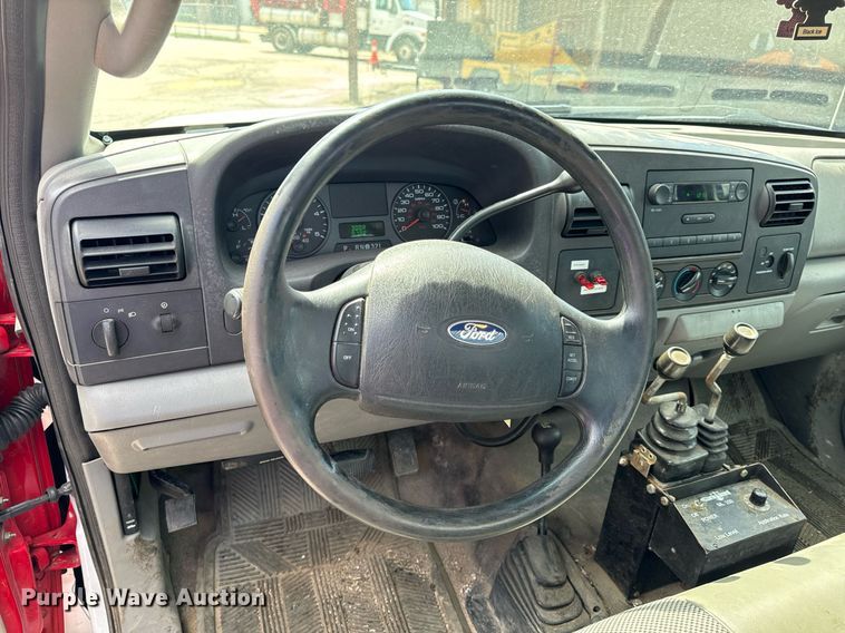 image for item EH6659 2005 Ford F550 Super Duty XL dump flatbed truck