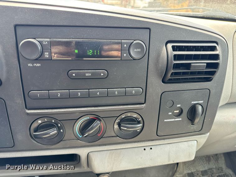 image for item EH6659 2005 Ford F550 Super Duty XL dump flatbed truck