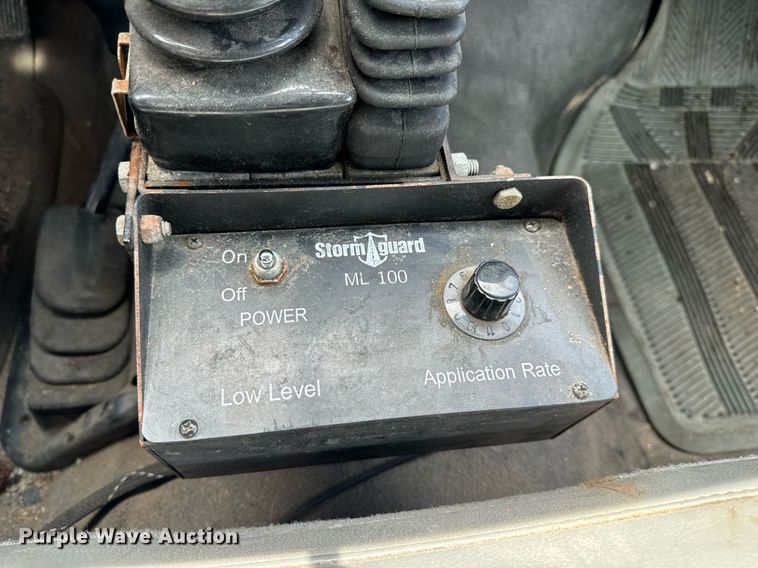 image for item EH6659 2005 Ford F550 Super Duty XL dump flatbed truck