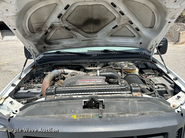 image for item EH6659 2005 Ford F550 Super Duty XL dump flatbed truck