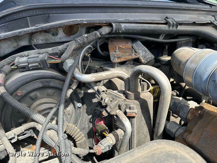 image for item EH6659 2005 Ford F550 Super Duty XL dump flatbed truck