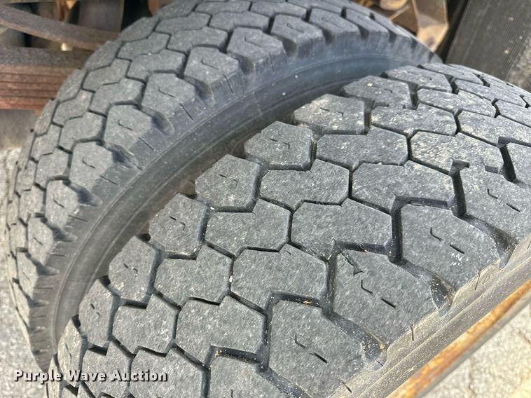 image for item EH6659 2005 Ford F550 Super Duty XL dump flatbed truck