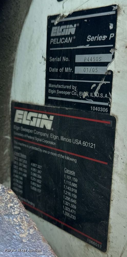 image for item EH6660 2005 Elgin Pelican Series P sweeper