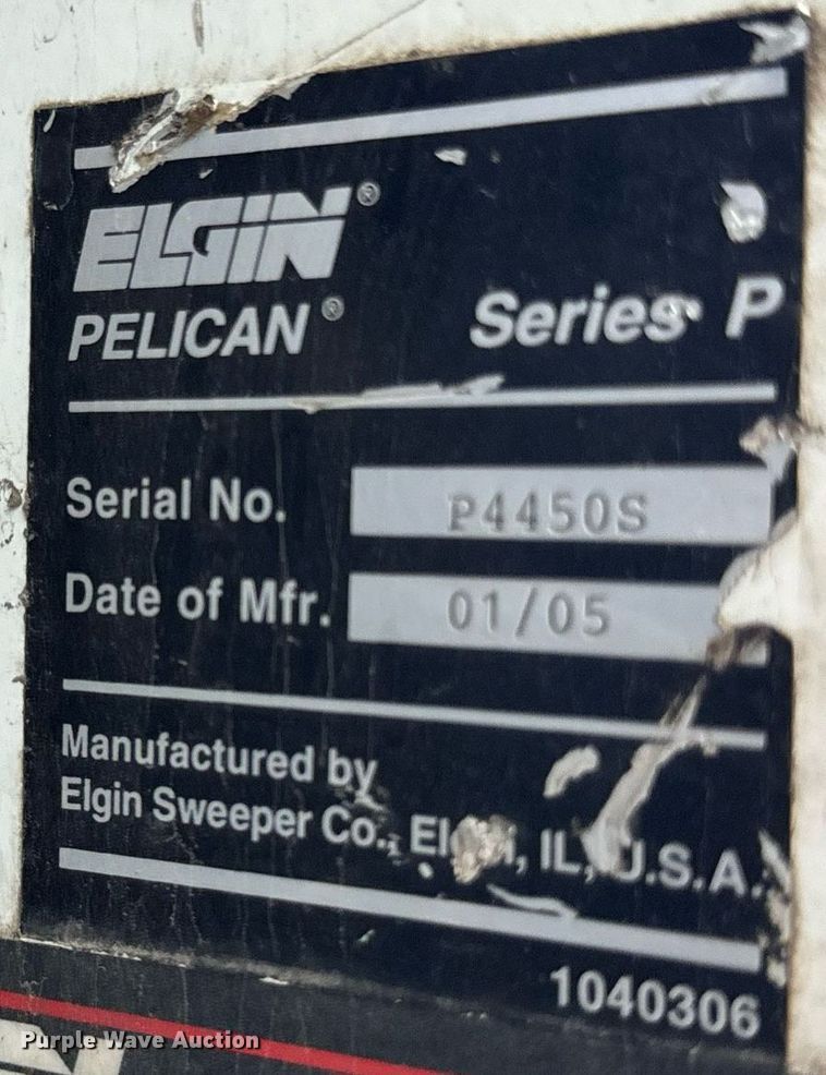 image for item EH6660 2005 Elgin Pelican Series P sweeper