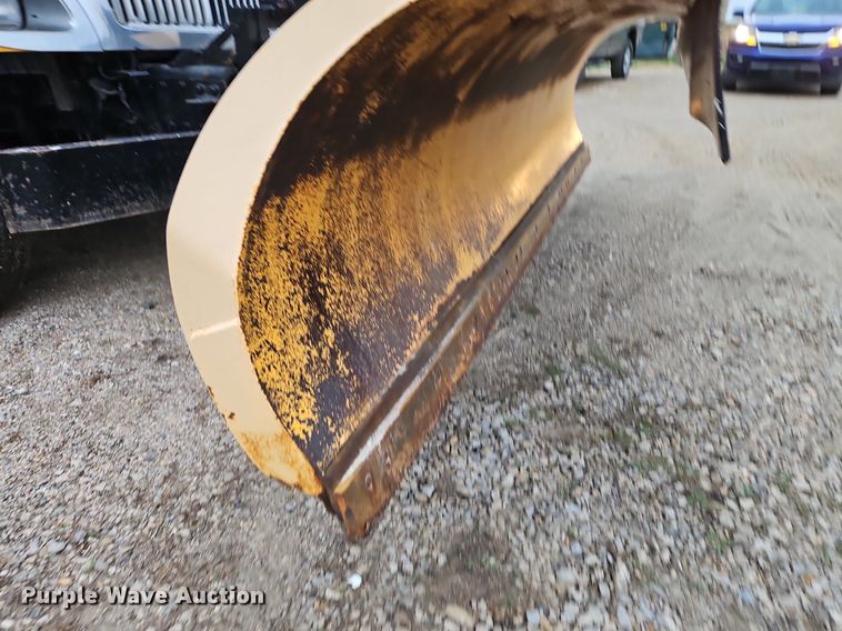 image for item EI3679 2006 International 7400 dump truck