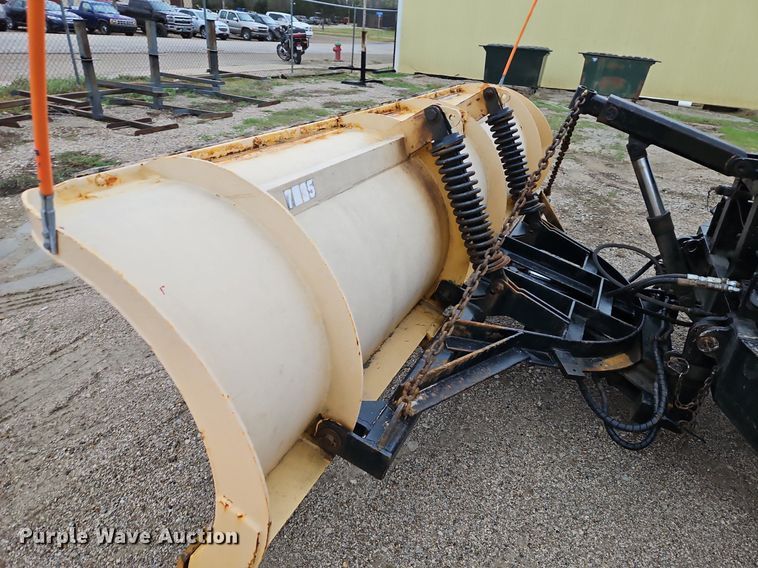 image for item EI3679 2006 International 7400 dump truck