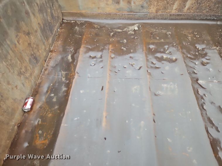 image for item EI3680 1995 GMC TopKick C6500 dump truck