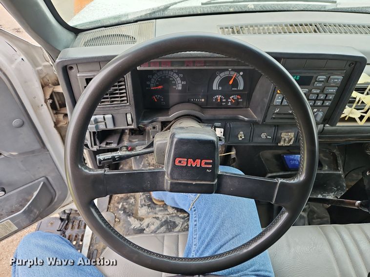 image for item EI3680 1995 GMC TopKick C6500 dump truck