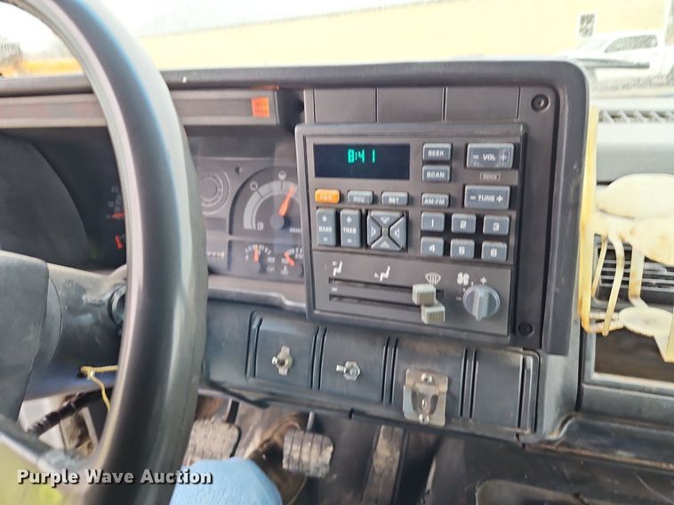 image for item EI3680 1995 GMC TopKick C6500 dump truck