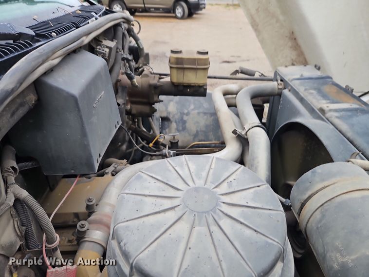 image for item EI3680 1995 GMC TopKick C6500 dump truck