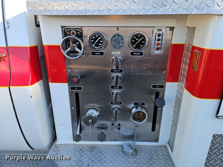 image for item EI3699 1982 GMC High Sierra 3500 pumper fire truck