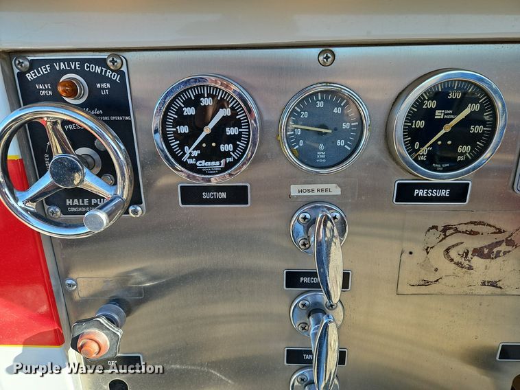 image for item EI3699 1982 GMC High Sierra 3500 pumper fire truck