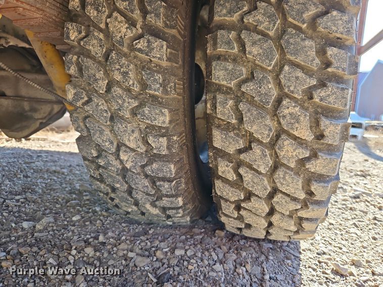 image for item EI3699 1982 GMC High Sierra 3500 pumper fire truck