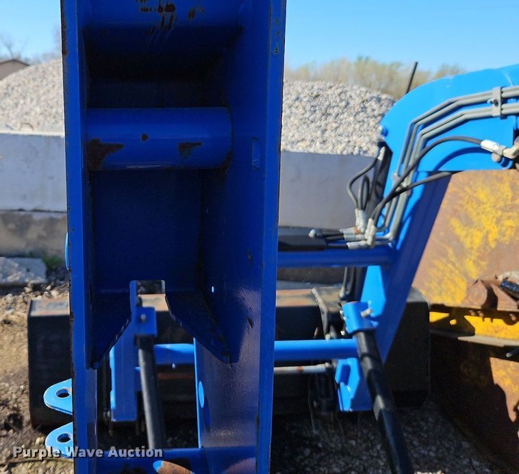 image for item EI3700 Bush Hog M546 quick attach loader and bucket