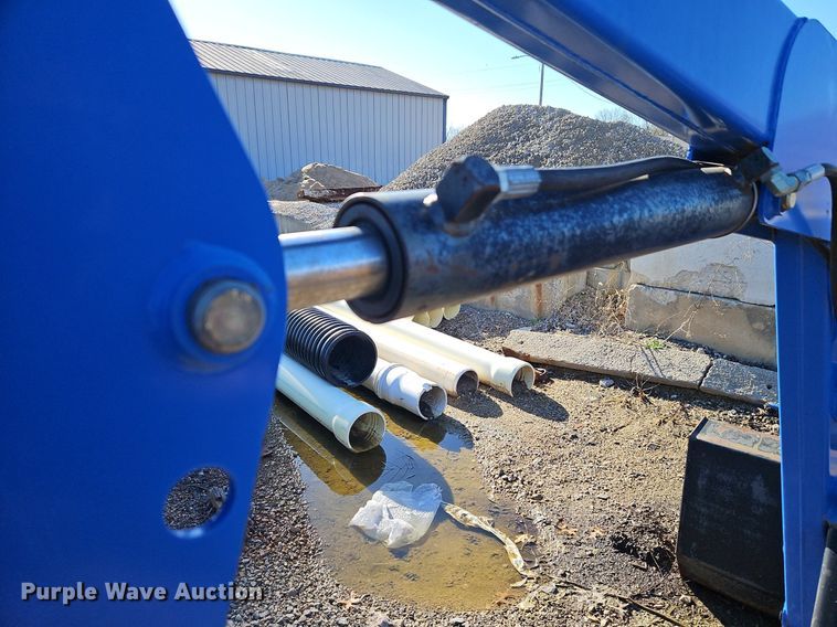 image for item EI3700 Bush Hog M546 quick attach loader and bucket