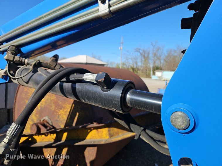 image for item EI3700 Bush Hog M546 quick attach loader and bucket