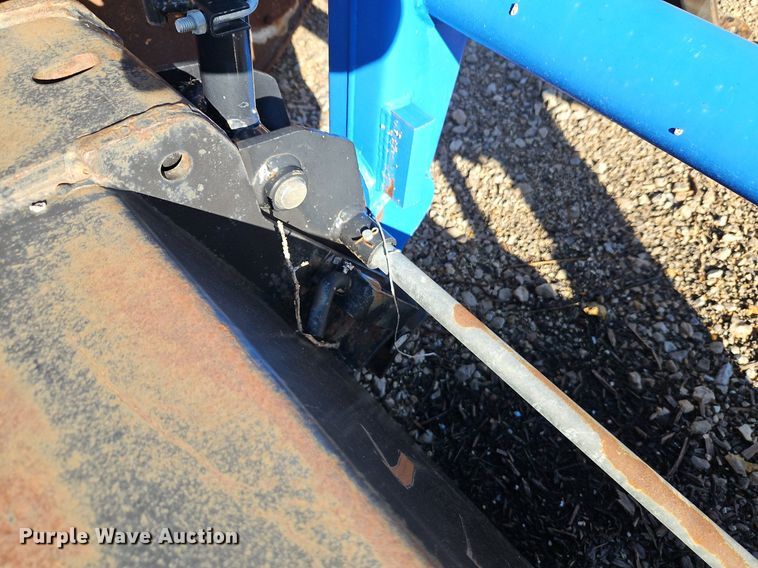 image for item EI3700 Bush Hog M546 quick attach loader and bucket