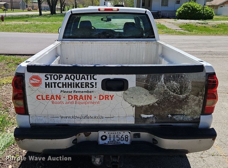 image for item EI3702 2006 Chevrolet  Silverado 1500 Ext. Cab pickup truck