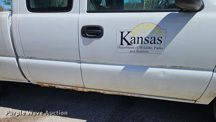 image for item EI3702 2006 Chevrolet  Silverado 1500 Ext. Cab pickup truck