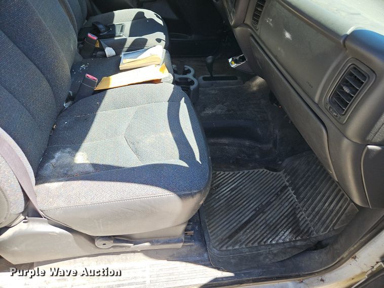 image for item EI3702 2006 Chevrolet  Silverado 1500 Ext. Cab pickup truck