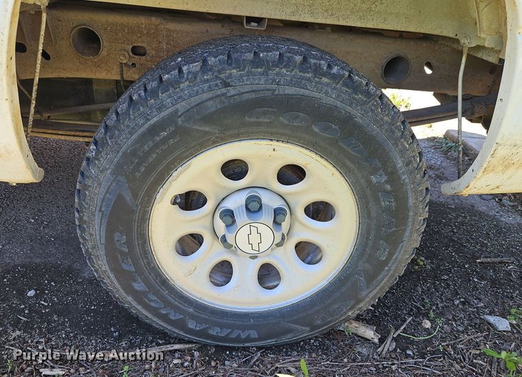 image for item EI3702 2006 Chevrolet  Silverado 1500 Ext. Cab pickup truck