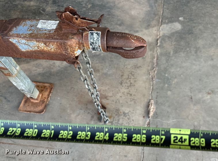 image for item EJ0323 Gleaner  F2 combine