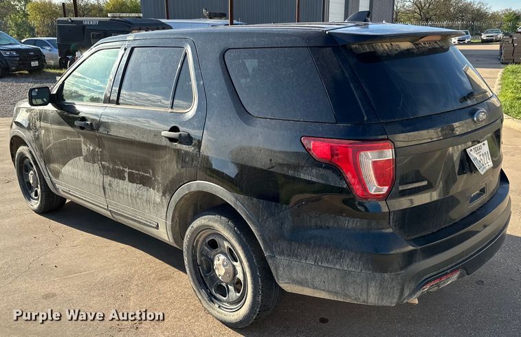 image for item EJ0364 2017 Ford Explorer Police Interceptor SUV