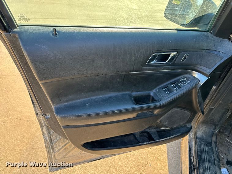 image for item EJ0364 2017 Ford Explorer Police Interceptor SUV